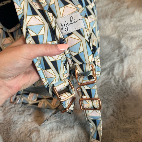 JuJuBe Legacy Collection B.F.F. Convertible Baby Diaper Bag - Picture 6 of 12